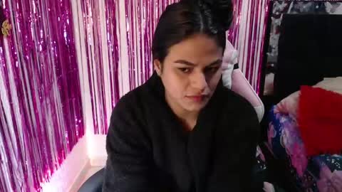 Snapshot of sweetalmaa chatting on June 2026 09:55:02 AM Alma online show from June 2026 09:55:02 AM