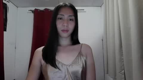 Snapshot of sweetasiancolleen chatting on July 2026 05:41:01 PM colleen online show from July 2026 05:41:01 PM