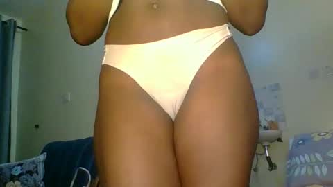 Snapshot of sweetass_02 chatting on December 2025 10:53:01 AM bianca online show from December 2025 10:53:01 AM