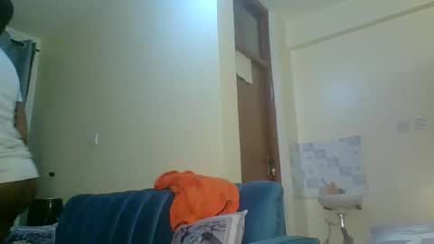 Snapshot of sweetass_02 chatting on February 2026 07:04:02 PM bianca online show from February 2026 07:04:02 PM