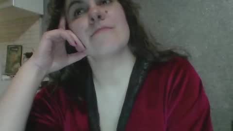 Snapshot of sweetbesty5322 chatting on April 2026 06:34:01 PM sweetbesty5322 online show from April 2026 06:34:01 PM
