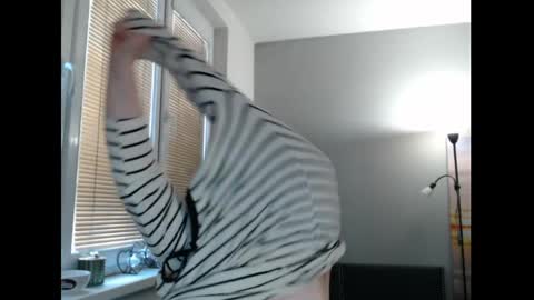 Snapshot of sweetboobs85h chatting on May 2026 06:54:02 AM Sweetboobs85h online show from May 2026 06:54:02 AM