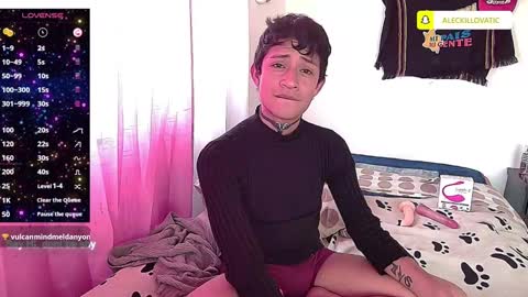 Snapshot of sweetc4meron chatting on December 2024 04:39:02 PM Cameron Alejandro online show from December 2024 04:39:02 PM