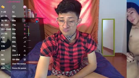 Snapshot of sweetc4meron chatting on September 2025 05:25:01 PM Cameron Alejandro online show from September 2025 05:25:01 PM