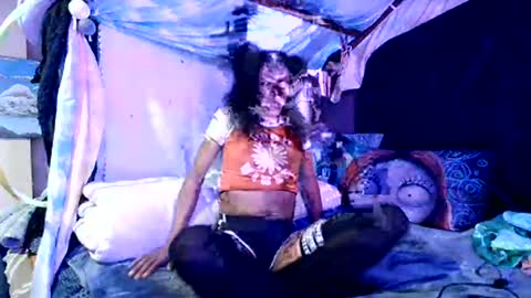 Jillian online show from January 2025 04:19:01 AM