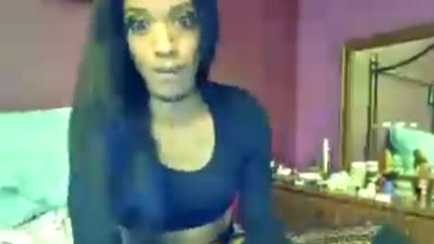 Snapshot of sweetcarimilla83 chatting on June 2026 08:20:01 AM Jillian online show from June 2026 08:20:01 AM