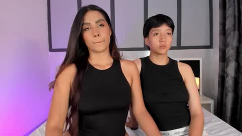 Eva Short hair girl  - Victoria Long red hair online show from March 2026 06:47:02 PM