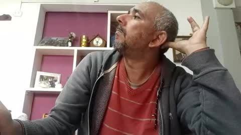 sweetcuervo independent model online show from April 2026 05:55:01 PM
