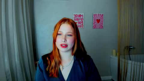 Snapshot of sweetdaylight chatting on March 2026 07:43:02 PM sweetdaylight online show from March 2026 07:43:02 PM