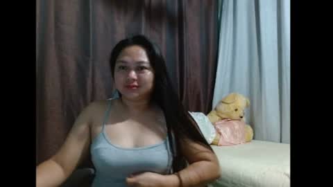 Lynn online show from May 2026 08:06:01 PM