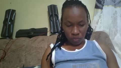 Snapshot of sweetdiva2012 chatting on December 2025 04:52:01 AM sweetdiva2012 online show from December 2025 04:52:01 AM