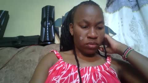 Snapshot of sweetdiva2012 chatting on February 2026 04:11:01 AM sweetdiva2012 online show from February 2026 04:11:01 AM