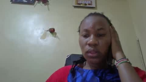 Snapshot of sweetdiva2012 chatting on February 2026 05:25:02 AM sweetdiva2012 online show from February 2026 05:25:02 AM