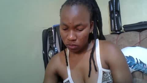 Snapshot of sweetdiva2012 chatting on February 2026 05:03:01 AM sweetdiva2012 online show from February 2026 05:03:01 AM