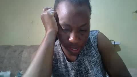 Snapshot of sweetdiva2012 chatting on March 2026 05:12:02 AM sweetdiva2012 online show from March 2026 05:12:02 AM
