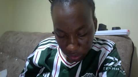 Snapshot of sweetdiva2012 chatting on April 2026 06:05:02 PM sweetdiva2012 online show from April 2026 06:05:02 PM