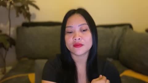 Snapshot of sweetestsmile_ chatting on December 2025 01:01:02 AM Khaye online show from December 2025 01:01:02 AM