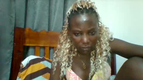 sweetfel online show from April 2026 09:56:01 PM