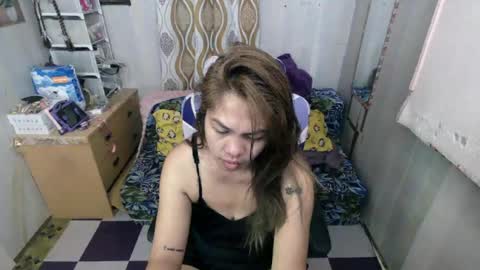 Snapshot of sweetgrace25 chatting on July 2026 10:13:01 PM IM YOUR GRACE online show from July 2026 10:13:01 PM