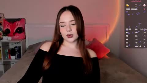 Hannah online show from November 2025 01:25:02 PM