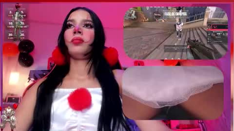 sweetie_cloe online show from October 2025 09:44:01 PM