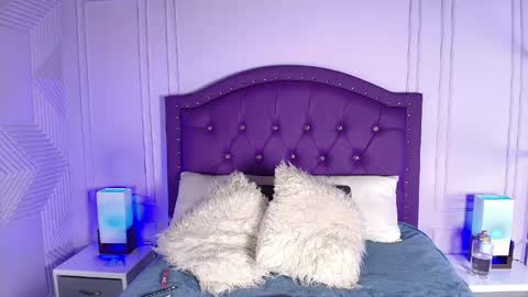 violeta online show from April 2026 03:12:01 AM