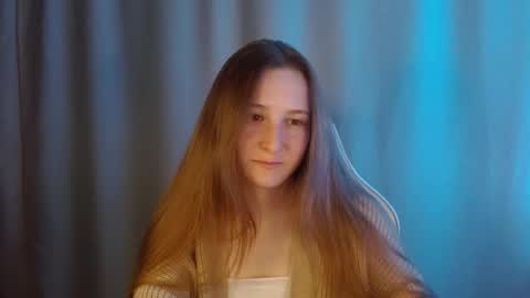 Annie online show from May 2026 09:23:01 PM