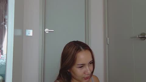 Snapshot of sweetie_natasha chatting on February 2025 06:05:02 AM Sweetie Natasha online show from February 2025 06:05:02 AM