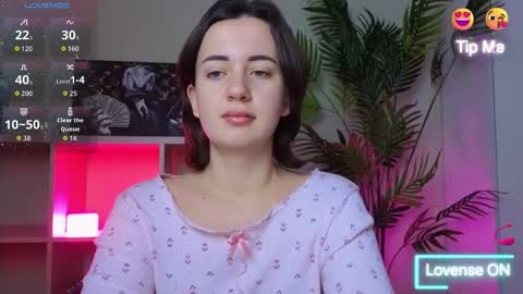 Kendl online show from March 2026 11:20:02 PM