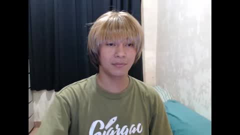 Snapshot of sweetinocent69xxx chatting on May 2026 12:45:02 PM Sweet Inocent online show from May 2026 12:45:02 PM