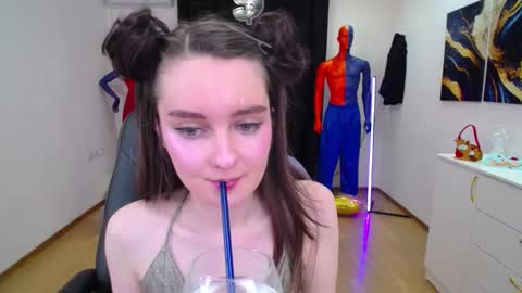 sweetintouch online show from February 2025 09:44:02 PM