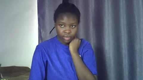 Snapshot of sweetkirrie chatting on July 2026 02:14:02 PM sweetkirrie online show from July 2026 02:14:02 PM