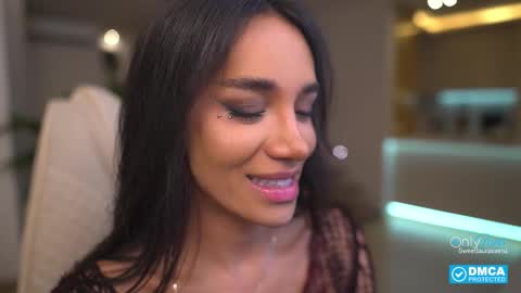 Snapshot of sweetlaurasaenz chatting on September 2025 03:08:01 AM Laura Saenz  Geminis online show from September 2025 03:08:01 AM