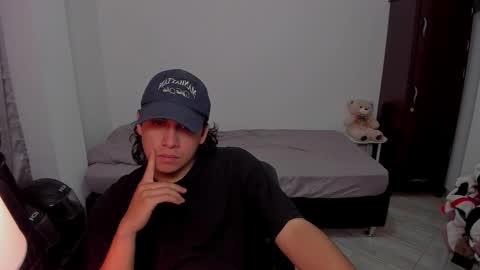 Lian online show from February 2026 09:51:02 PM