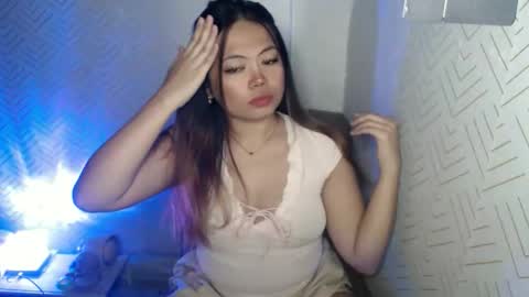 Snapshot of sweetlover_nicole chatting on May 2026 07:53:01 PM NICOLE online show from May 2026 07:53:01 PM