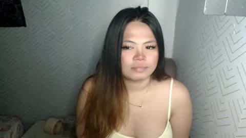 Snapshot of sweetlover_nicole chatting on June 2026 06:12:01 PM NICOLE online show from June 2026 06:12:01 PM