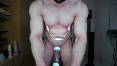 Snapshot of sweetmuscles_boy chatting on July 2026 06:21:01 PM Lorenzo online show from July 2026 06:21:01 PM