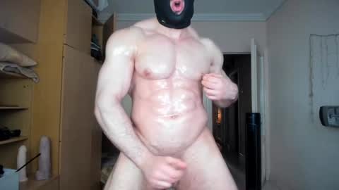 Snapshot of sweetmuscles_boy chatting on July 2026 03:34:01 AM Lorenzo online show from July 2026 03:34:01 AM