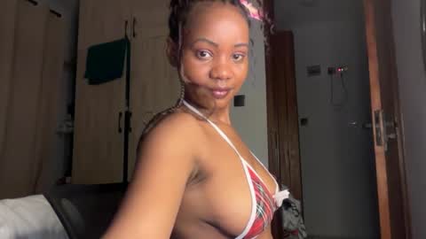 Snapshot of sweetnia754136 chatting on July 2026 04:53:02 PM sweetnia754136 online show from July 2026 04:53:02 PM
