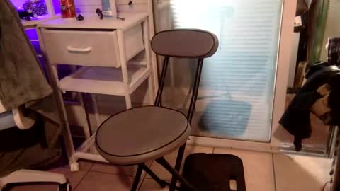 WeAim2PZzz online show from March 2025 10:27:02 PM