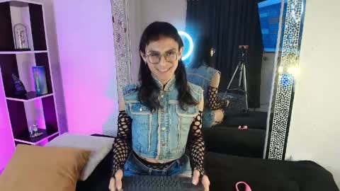 Snapshot of sweetobsidian_boy chatting on April 2026 01:23:02 PM obsidian online show from April 2026 01:23:02 PM