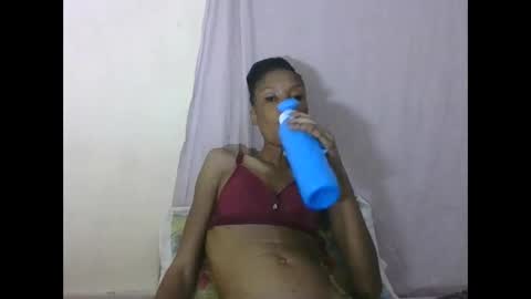 Snapshot of sweetpetite254 chatting on May 2026 06:47:02 PM ESTHER online show from May 2026 06:47:02 PM