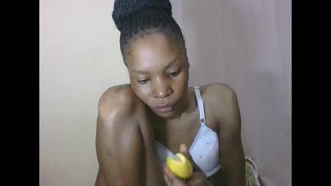 Snapshot of sweetpetite254 chatting on May 2026 01:57:16 AM ESTHER online show from May 2026 01:57:16 AM