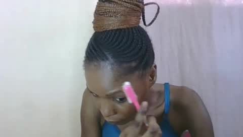 Snapshot of sweetpetite254 chatting on June 2026 07:02:01 AM ESTHER online show from June 2026 07:02:01 AM