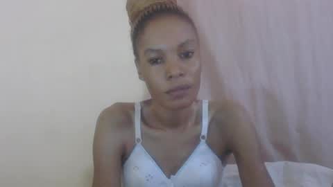 Snapshot of sweetpetite254 chatting on July 2026 06:56:01 AM ESTHER online show from July 2026 06:56:01 AM
