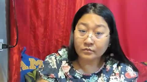 Snapshot of sweetpilipina88 chatting on March 2026 12:56:02 AM MIA online show from March 2026 12:56:02 AM