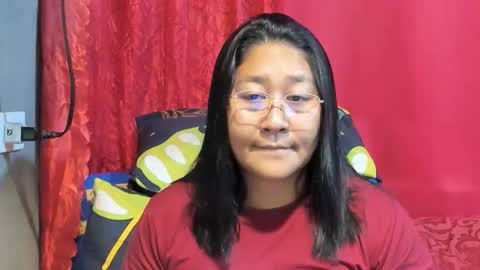 Snapshot of sweetpilipina88 chatting on April 2026 11:09:01 PM MIA online show from April 2026 11:09:01 PM