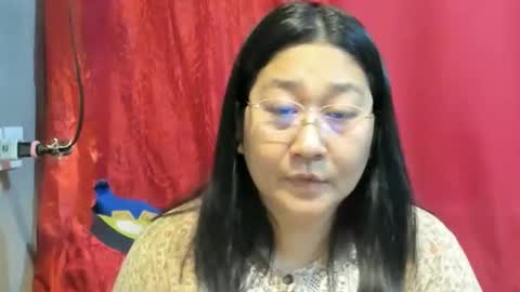 Snapshot of sweetpilipina88 chatting on May 2026 09:48:01 AM MIA online show from May 2026 09:48:01 AM