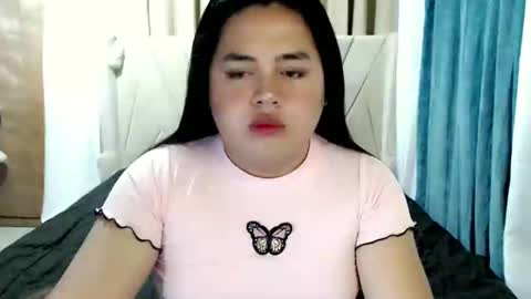 Snapshot of sweetprincess_athena chatting on January 2025 01:09:01 PM Princess Ella online show from January 2025 01:09:01 PM