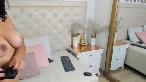 sweets one online show from November 2025 03:28:01 AM